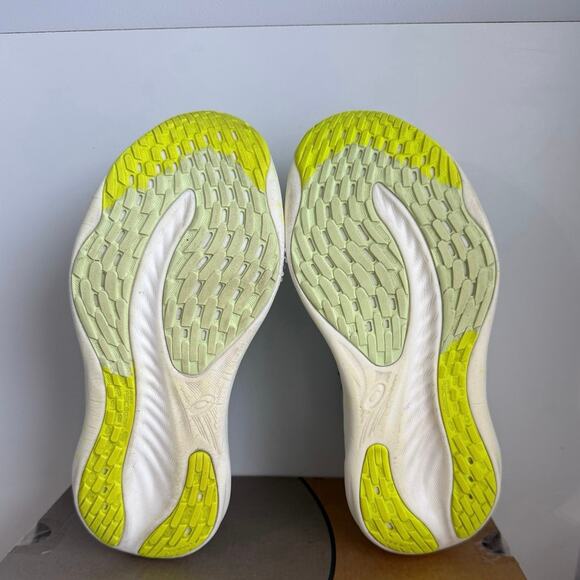 ASICS Gel-Nimbus 26 Women Running Sneakers- SZ 8.5 - Picture 14 of 15